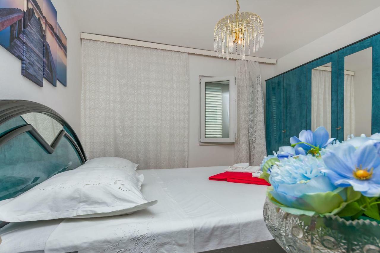 Apartment Marijana オミシュ エクステリア 写真